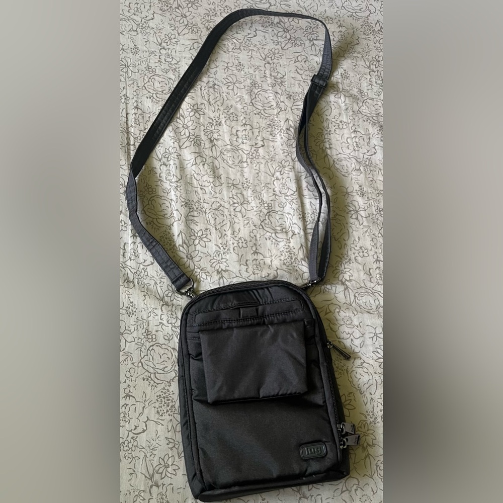 Lug Black Messenger Bag
